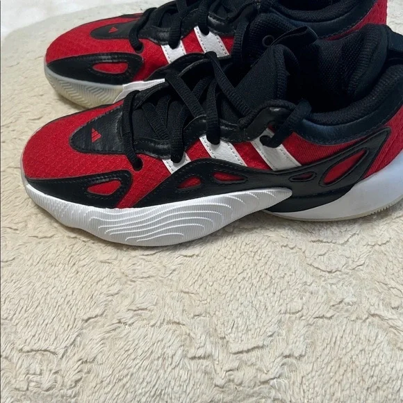 Adidas Trae Unlimited Basketball Shoes Red Black Size 5 Pre-Owned - Picture 5 of 7